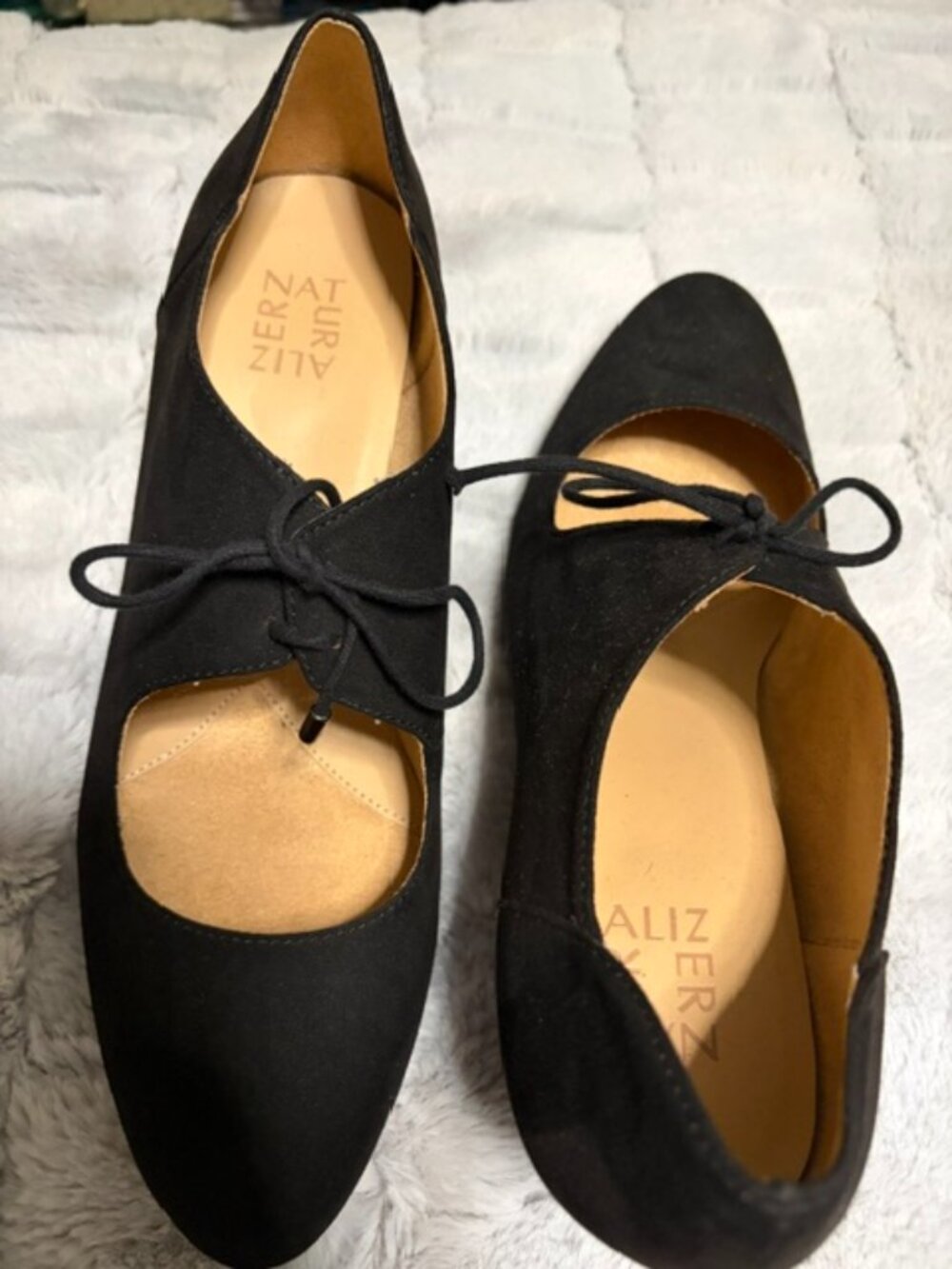 Naturalizer Lace Up Pump Size 11M Black Suede-Like